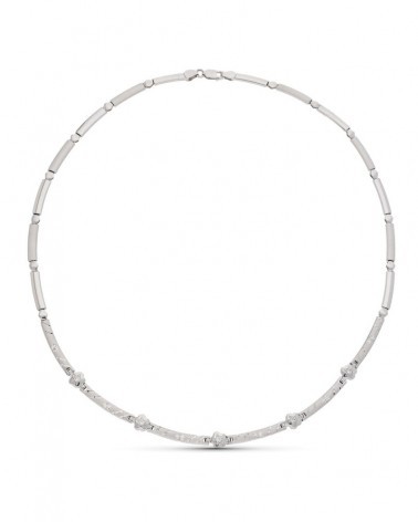Gargantilla oro blanco 18k tramos tallados 16,25 gramos