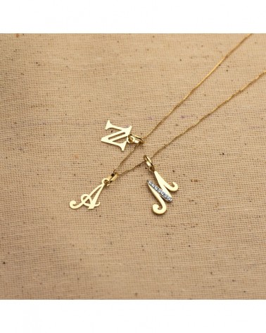 Colgante oro 18k letra M inicial 10x9mm