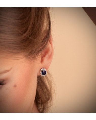 Pendientes oro blanco 18k zafiro diamantes omega 7x5mm