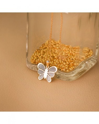 Colgante oro 18k bicolor mariposa tallado 17x14 mm