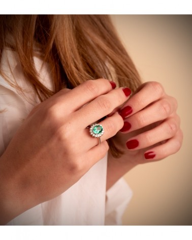 Sortija oro blanco 18k esmeralda recristalizada circonitas
