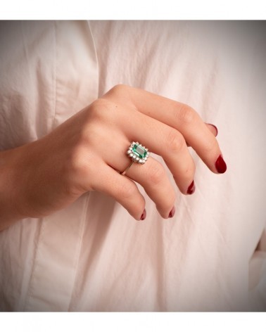 Sortija oro blanco 18k esmeralda recristalizada diamantes