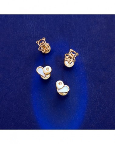 Pendientes oro 18k corazón nácar cierre rosca 7x5,5mm
