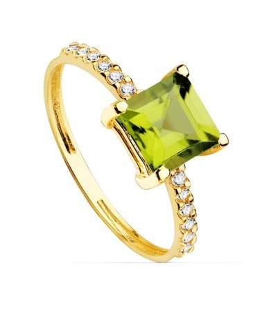 Sortija oro 18k amarillo peridoto 6x6mm circonita