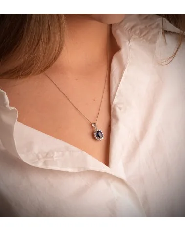 Colgante oro blanco 18k zafiro oval circonita