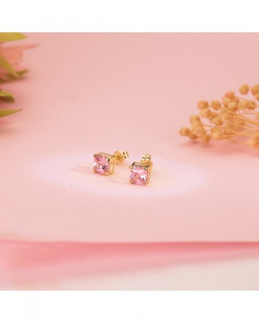 Pendientes oro 18k cuadrados piedra rosa 5,5mm