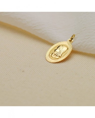 Medalla oro 18k Virgen niña oval tallada 18x12mm