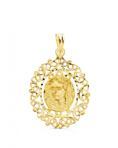 Medalla oro 18k Virgen de la Macarena cerco filigrana 28x21mm