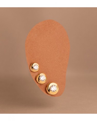 Pendientes oro 18k chatón circonita cierre presión 6,5mm