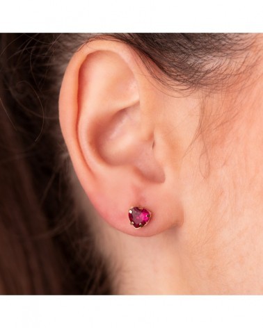 Pendientes oro 18k corazón piedra roja 6x6mm