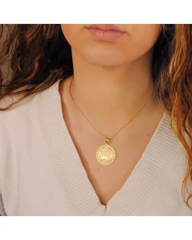 Medalla oro 18k corona con greca calada 27mm