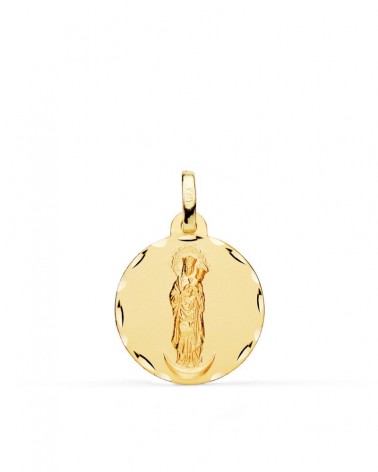 Medalla oro 18k Virgen de la Almudena tallada 18mm