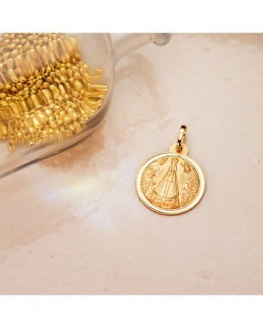 Medalla oro 18k Virgen Nuestra Señora de Begoña 20mm