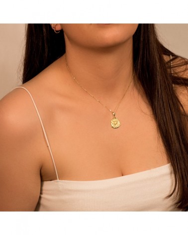 Medalla oro 18k Virgen de la Macarena silueta 20x17mm