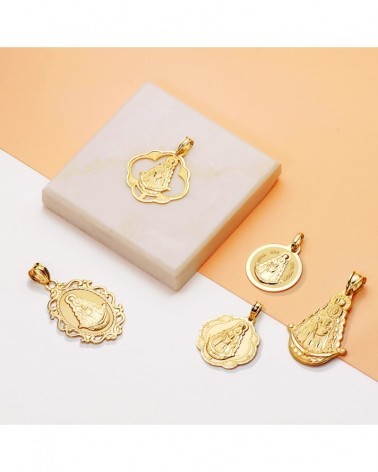 Medalla Virgen del Rocío oro 18k calada 31x21mm