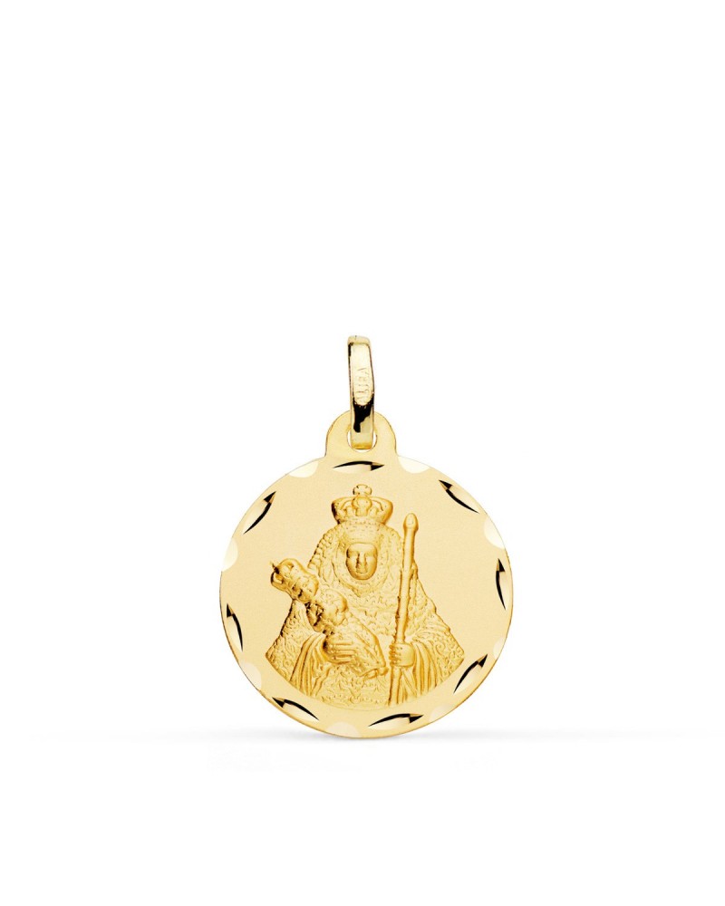 Medalla oro 18k Virgen Candelaria tallada 18mm