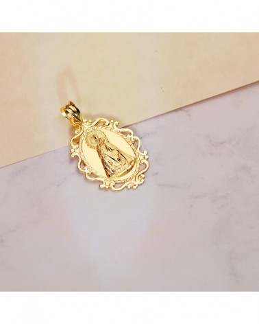 Medalla oro 18k Virgen de los Desamparados cerco 31x21mm