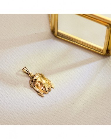 Colgante oro 18k Cristo de la Buena Muerte 19x12mm