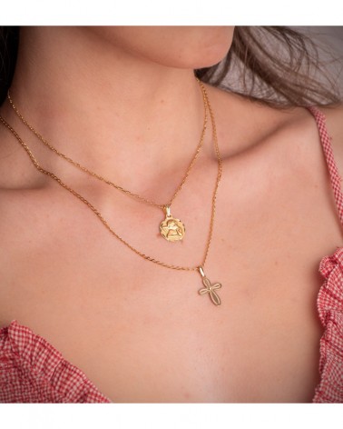 Medalla oro 18k angelito burlón tallada 14mm