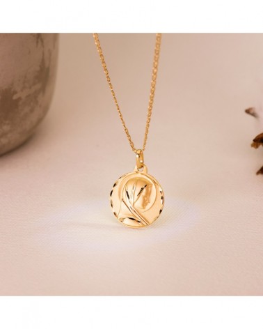 Medalla oro 18k Virgen María francesa tallada 18mm