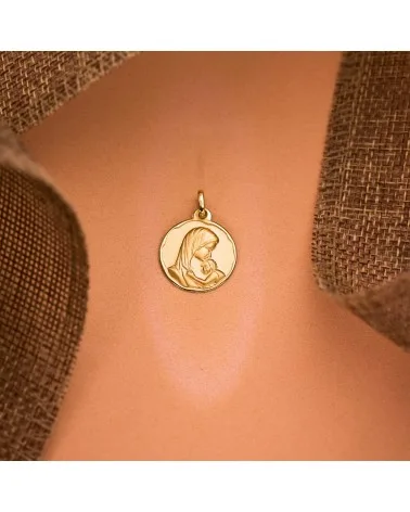 Medalla oro 18k Virgen María amor maternal 18mm