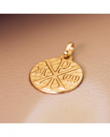 Medalla oro 18k Cruz de Crismón martele 18mm