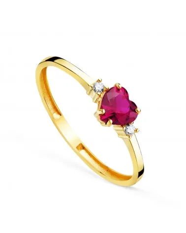 Sortija oro 18k amarillo corazón de corindón reconstruido y dos circonitas