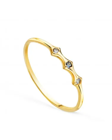 Sortija oro 18k amarillo bambú con 3 circonitas azules