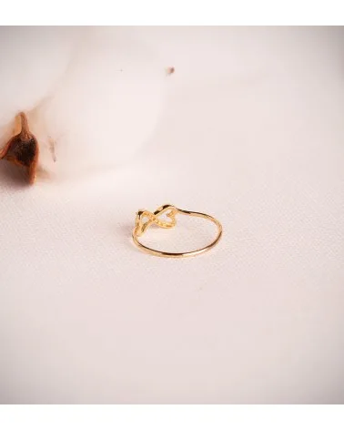 Sortija oro 18k amarillo corazones calados unidos