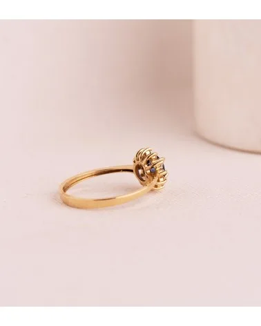Sortija oro 18k amarillo rosetón zafiro y diamantes de laboratorio