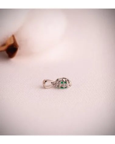 Colgante oro 18k blanco12 diamantes de laboratorio