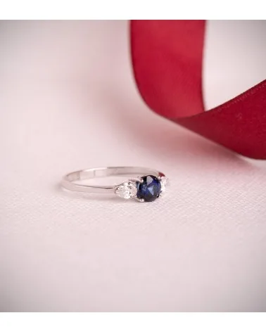 Sortija oro 18k blanco zafiro difusión 5 mm 0,29 quilates