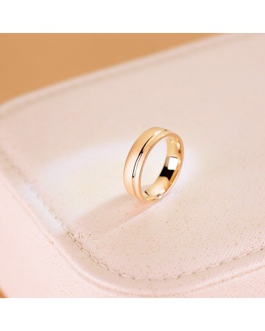 Alianza oro 18k amarillo mate y brillo ancho 5,5 mm