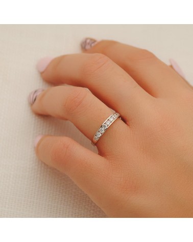 Anillo alianza oro 18k blanco carril de circonitas 3,5 mm