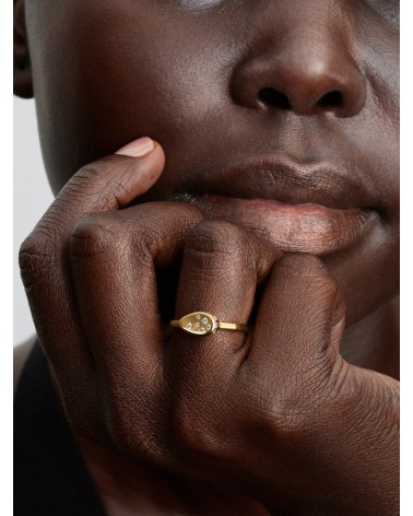 Anillo Pandora Sello Óvalo Pequeño con Gemas Engastadas 164672C01 - foto 3