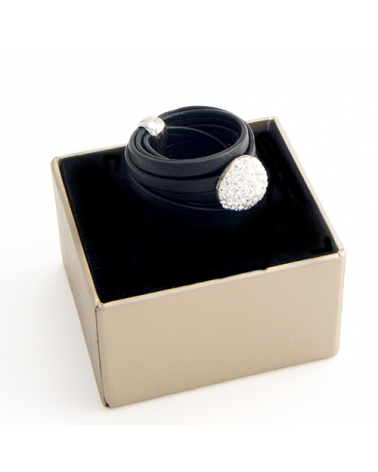 ANILLO CUERO NEGRO CON STRASS SOLITARIO