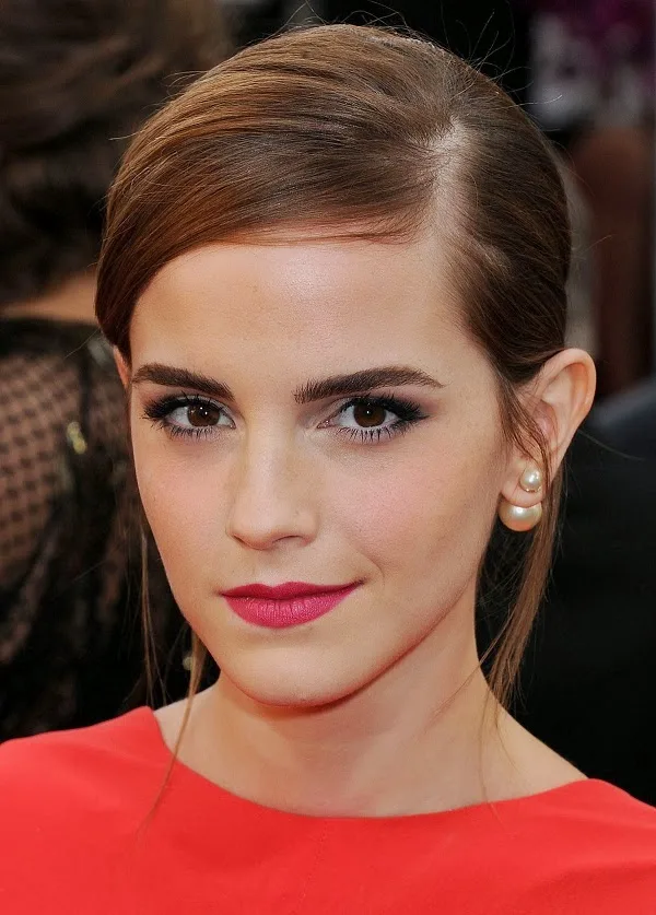 emma watson dior earring