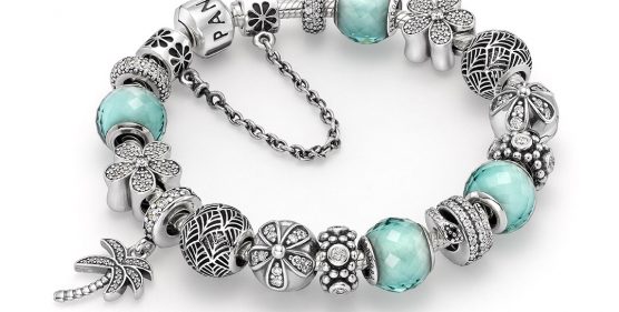 PULSERA-2-1-556x281.jpg