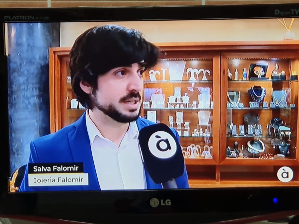 Salva Falomir entrevistado en la televisión valenciana À Punt